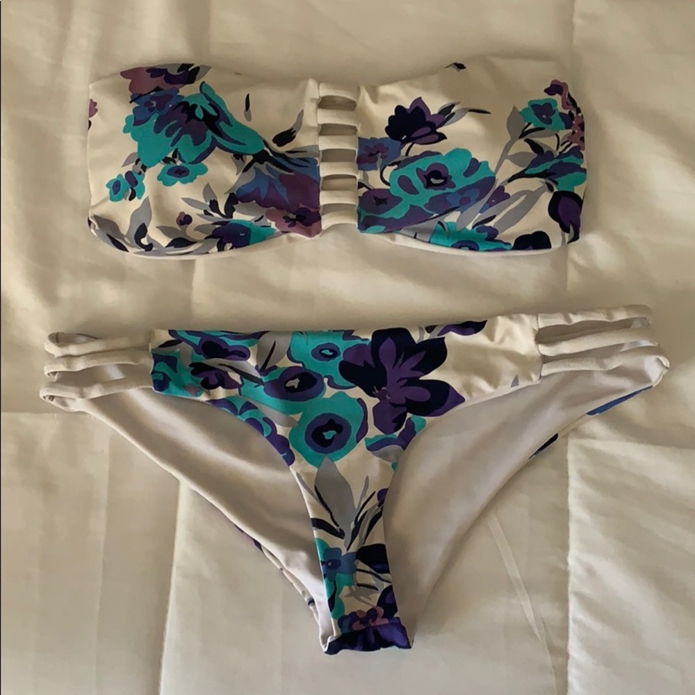 Khongboon Bandeau Bikini Set - M